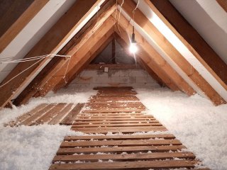 Kontaktbau - Fújható szigetelés - tetőtér szigetelés